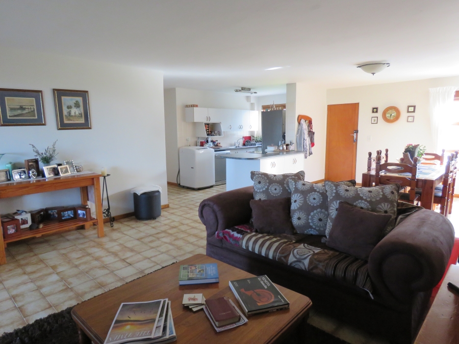 4 Bedroom Property for Sale in Bowtie Western Cape
